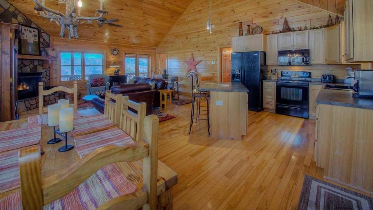 Blackberry Lodge Blue Ridge Exterior photo